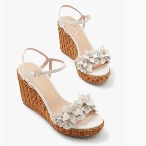 Kate Spade White Flower Wedge Sandal Fiori Platform Wedges Size 8